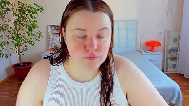 Snapshot of PolinaSalvatore chatting on May 23, 2026, 10:30 am PolinaSalvatore online show from May 23, 2026, 10:30 am