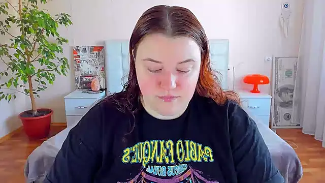 Snapshot of PolinaSalvatore chatting on June 24, 2026, 1:54 pm PolinaSalvatore online show from June 24, 2026, 1:54 pm
