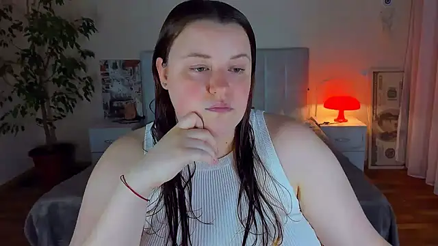 Snapshot of PolinaSalvatore chatting on July 21, 2026, 6:32 pm PolinaSalvatore online show from July 21, 2026, 6:32 pm
