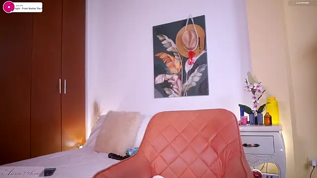 Snapshot of annie22love chatting on February 19, 2025, 8:20 pm annie22love online show from February 19, 2025, 8:20 pm