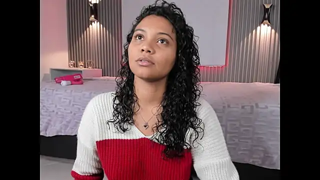 Snapshot of Zafiiraa chatting on June 5, 2026, 5:58 am Zafiiraa online show from June 5, 2026, 5:58 am