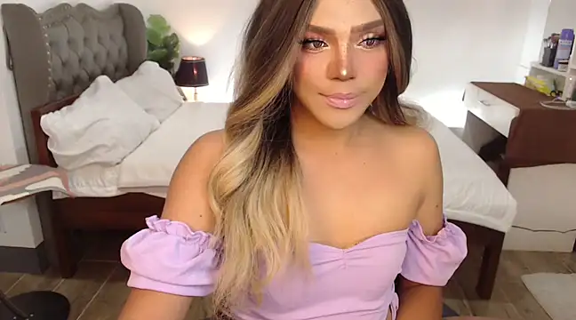 Snapshot of liaa_lurrecams chatting on February 26, 2025, 10:47 am liaa lurrecams online show from February 26, 2025, 10:47 am