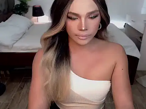 Snapshot of liaa_lurrecams chatting on November 6, 2025, 11:22 am liaa lurrecams online show from November 6, 2025, 11:22 am