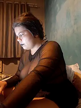 niCuNin online show from October 13, 2025, 12:43 am