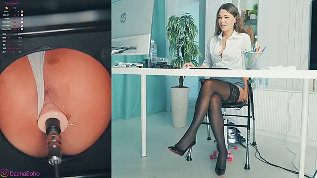 Snapshot of art_porno chatting on October 12, 2025, 1:26 am art porno online show from October 12, 2025, 1:26 am