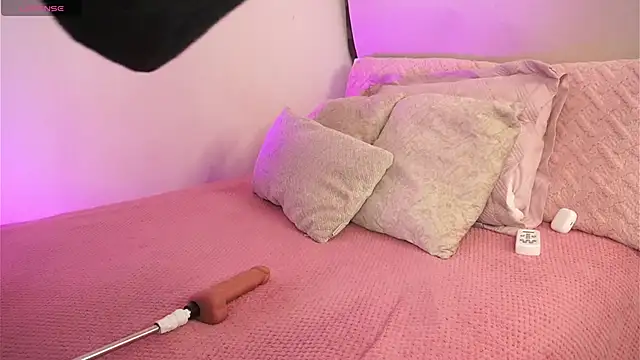 Alexxandra 12 online show from March 9, 2025, 9:24 am