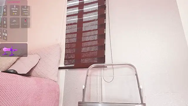 Alexxandra 12 online show from May 5, 2026, 6:27 pm