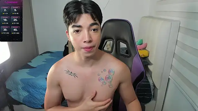 Snapshot of santy7v7 chatting on October 16, 2025, 1:12 pm santy7v7 online show from October 16, 2025, 1:12 pm