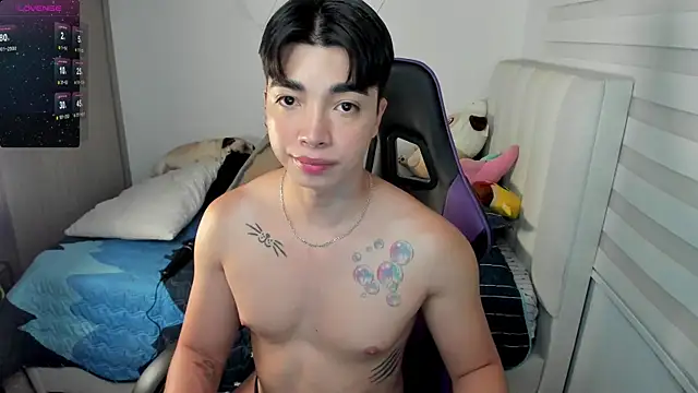 Snapshot of santy7v7 chatting on October 28, 2025, 1:25 pm santy7v7 online show from October 28, 2025, 1:25 pm