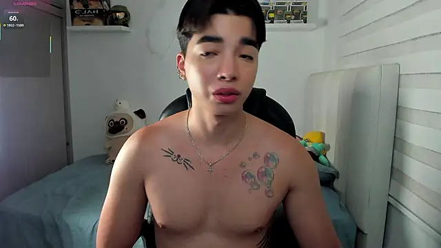 santy7v7 online show from February 5, 2026, 1:27 pm