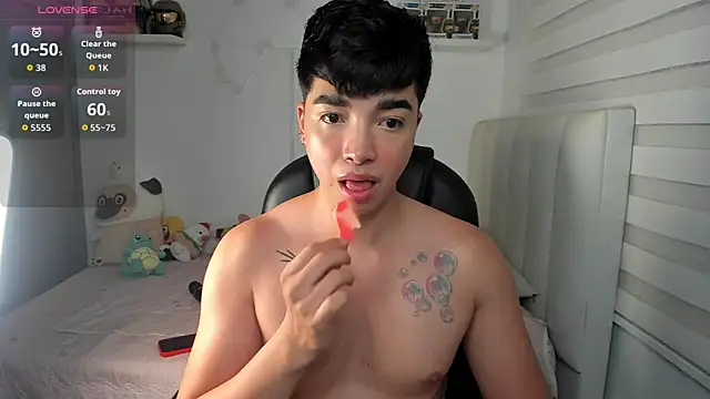 Snapshot of santy7v7 chatting on July 30, 2026, 8:08 pm santy7v7 online show from July 30, 2026, 8:08 pm