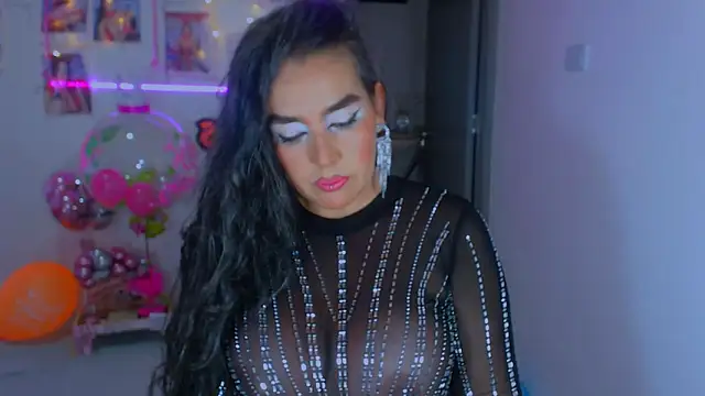 Snapshot of sweet_vanessa_22 chatting on December 3, 2024, 1:41 am sweet vanessa 22 online show from December 3, 2024, 1:41 am