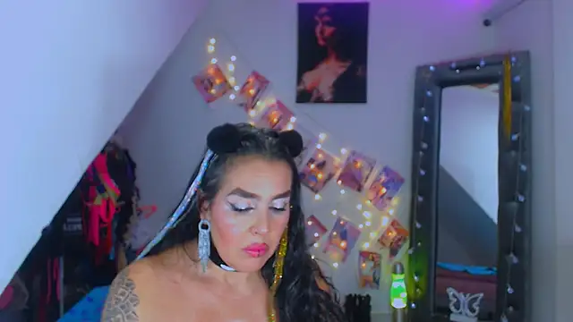 Snapshot of sweet_vanessa_22 chatting on February 27, 2025, 6:40 am sweet vanessa 22 online show from February 27, 2025, 6:40 am