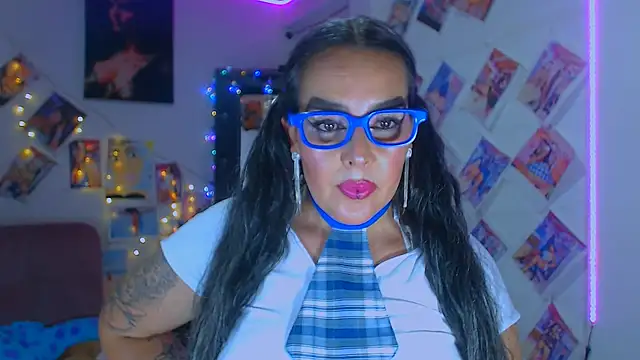 Snapshot of sweet_vanessa_22 chatting on March 26, 2026, 10:48 pm sweet vanessa 22 online show from March 26, 2026, 10:48 pm
