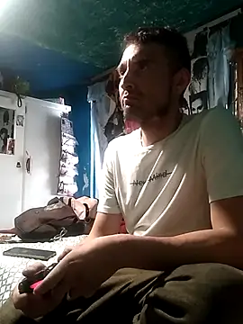 Wero4200 online show from April 30, 2026, 8:57 pm