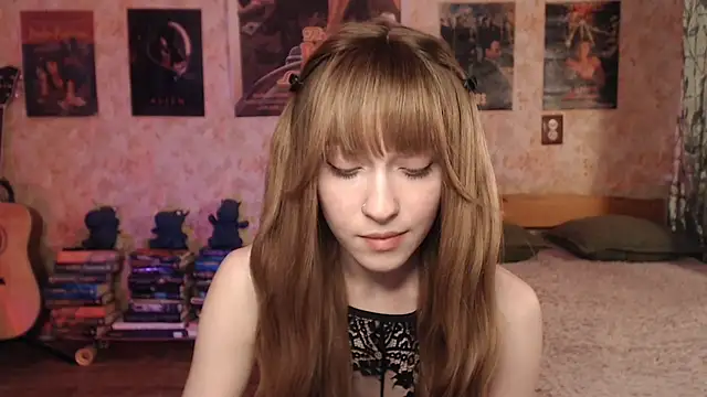 Friendly Ellie online show from March 7, 2026, 2:25 pm