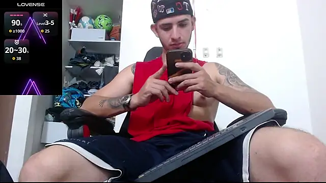 Snapshot of freestyle_blake1 chatting on September 23, 2025, 7:50 pm freestyle blake1 online show from September 23, 2025, 7:50 pm