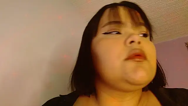 Snapshot of sexychubby___ chatting on May 9, 2026, 9:20 pm sexychubby online show from May 9, 2026, 9:20 pm