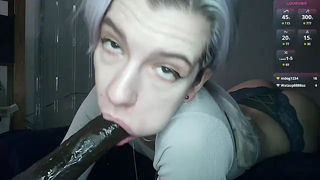 Snapshot of cruellagoth666 chatting on May 25, 2026, 12:44 pm cruellagoth666 online show from May 25, 2026, 12:44 pm