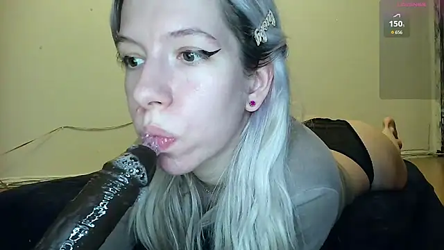 Snapshot of cruellagoth666 chatting on August 5, 2026, 12:13 am cruellagoth666 online show from August 5, 2026, 12:13 am