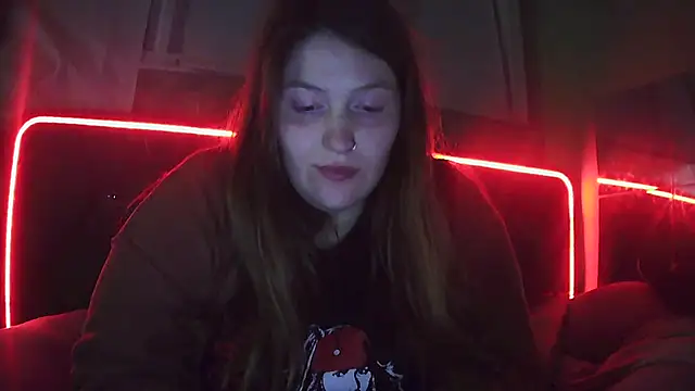 Angelk43 online show from May 9, 2026, 5:12 am