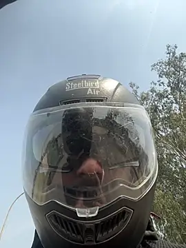 Snapshot of Bareilly_Boy1 chatting on February 26, 2025, 7:09 am Bareilly Boy1 online show from February 26, 2025, 7:09 am