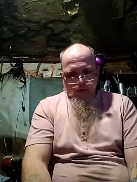 Snapshot of Kevinmc1d chatting on October 3, 2025, 2:47 pm Kevinmc1d online show from October 3, 2025, 2:47 pm