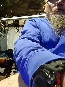 Snapshot of Kevinmc1d chatting on October 19, 2025, 6:30 pm Kevinmc1d online show from October 19, 2025, 6:30 pm