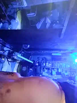 Snapshot of Kevinmc1d chatting on November 7, 2025, 7:41 am Kevinmc1d online show from November 7, 2025, 7:41 am