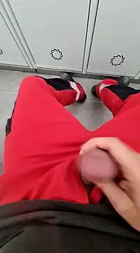 Snapshot of 987654Alf chatting on December 12, 2024, 10:34 am 987654Alf online show from December 12, 2024, 10:34 am