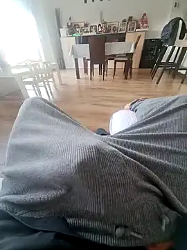 Snapshot of 987654Alf chatting on January 10, 2025, 2:45 pm 987654Alf online show from January 10, 2025, 2:45 pm