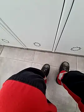 Snapshot of 987654Alf chatting on January 14, 2025, 10:38 am 987654Alf online show from January 14, 2025, 10:38 am