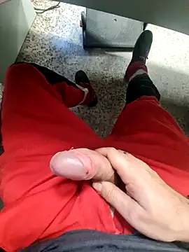 Snapshot of 987654Alf chatting on January 22, 2025, 4:02 pm 987654Alf online show from January 22, 2025, 4:02 pm