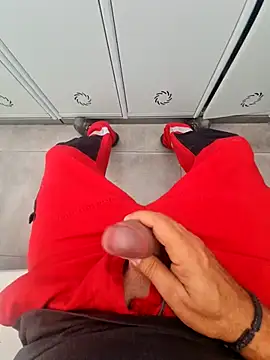 Snapshot of 987654Alf chatting on September 19, 2025, 9:11 am 987654Alf online show from September 19, 2025, 9:11 am