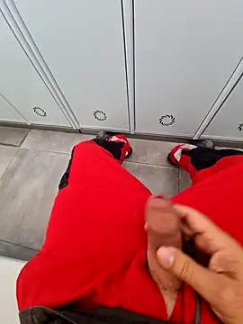 Snapshot of 987654Alf chatting on September 25, 2025, 7:23 am 987654Alf online show from September 25, 2025, 7:23 am