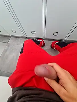 Snapshot of 987654Alf chatting on November 19, 2025, 9:53 am 987654Alf online show from November 19, 2025, 9:53 am