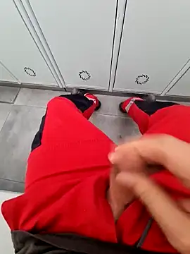 Snapshot of 987654Alf chatting on November 25, 2025, 10:04 am 987654Alf online show from November 25, 2025, 10:04 am