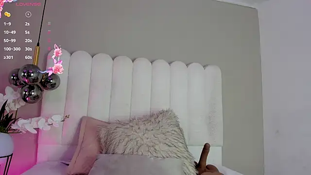 Snapshot of dulcepatersson1_ chatting on June 4, 2026, 10:05 pm dulcepatersson1 online show from June 4, 2026, 10:05 pm