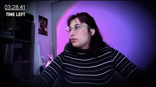 Snapshot of Scarlett_Sen chatting on June 30, 2026, 1:23 pm Scarlett Sen online show from June 30, 2026, 1:23 pm