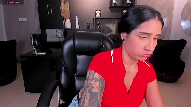 NickyLawson online show from June 18, 2026, 4:57 am