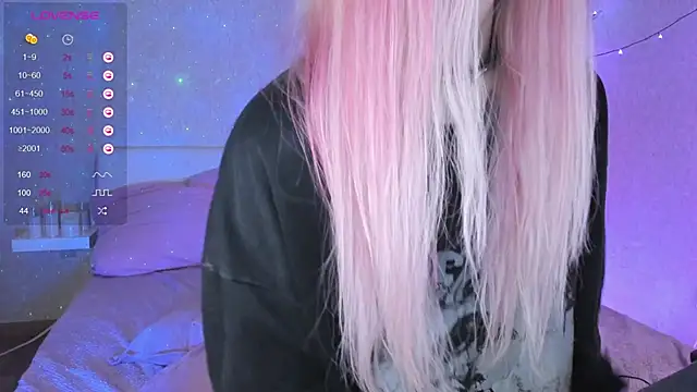 Misty Shadow online show from December 5, 2024, 10:34 pm