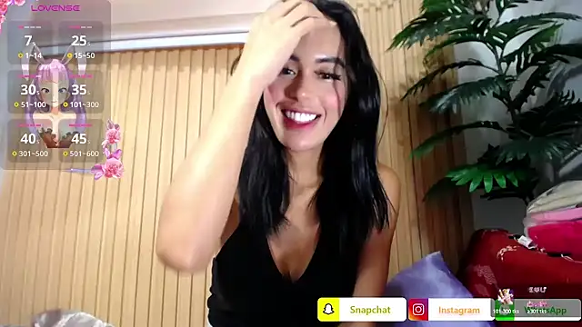 Snapshot of HeavenlyStar chatting on July 10, 2026, 3:44 am HeavenlyStar online show from July 10, 2026, 3:44 am