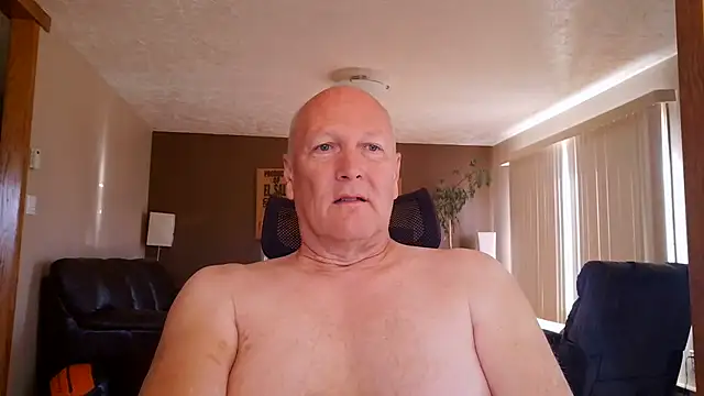 Snapshot of BasicAnt chatting on June 30, 2026, 2:07 pm BasicAnt online show from June 30, 2026, 2:07 pm