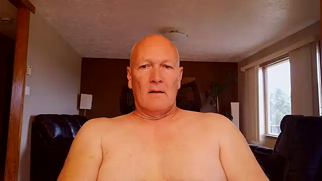 Snapshot of BasicAnt chatting on July 7, 2026, 2:43 pm BasicAnt online show from July 7, 2026, 2:43 pm