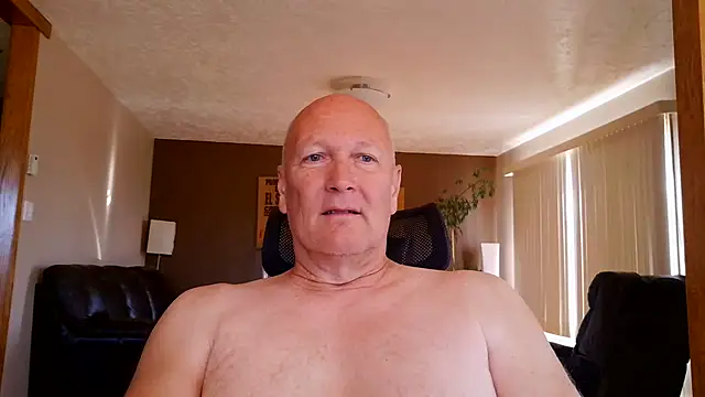 Snapshot of BasicAnt chatting on July 14, 2026, 2:23 pm BasicAnt online show from July 14, 2026, 2:23 pm
