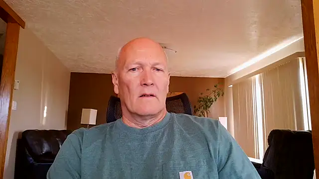 Snapshot of BasicAnt chatting on July 25, 2026, 1:52 pm BasicAnt online show from July 25, 2026, 1:52 pm