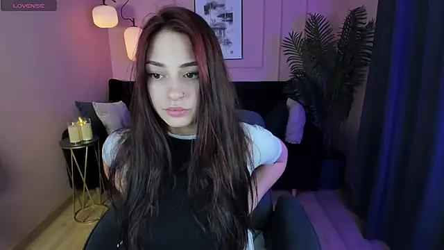 Snapshot of MilanaSugar chatting on March 6, 2025, 5:33 pm MilanaSugar online show from March 6, 2025, 5:33 pm