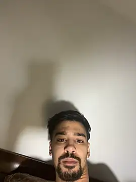 Hermanooooooo online show from March 12, 2026, 6:41 am