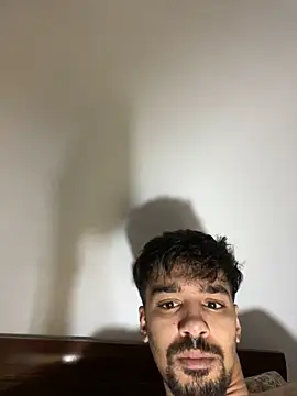 Hermanooooooo online show from April 1, 2026, 4:02 am