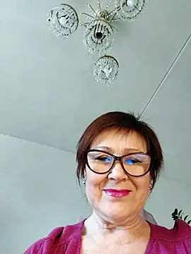 Snapshot of Fire_Night chatting on September 29, 2025, 9:36 am Fire Night online show from September 29, 2025, 9:36 am